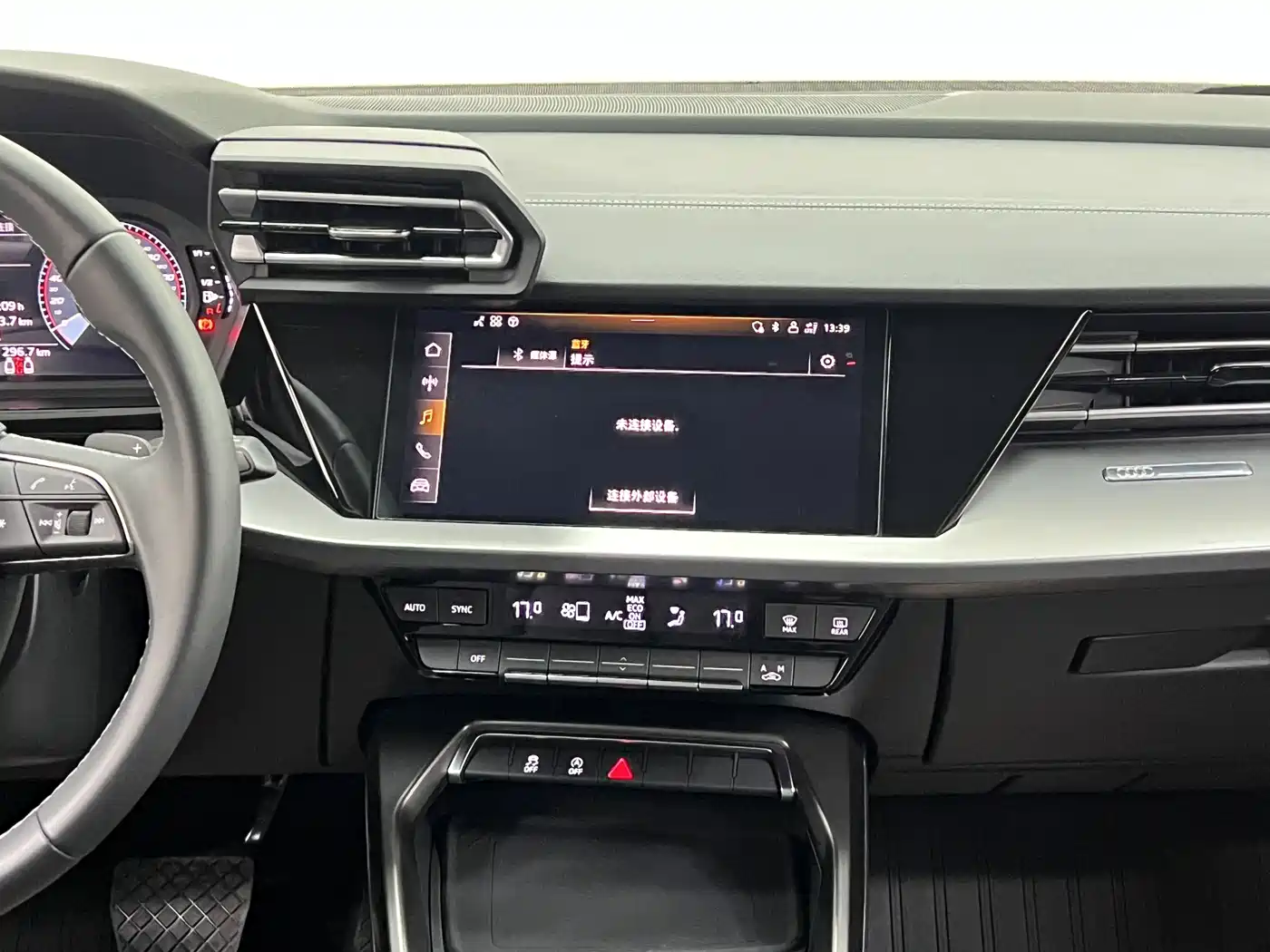 Фото 20 - Audi A3