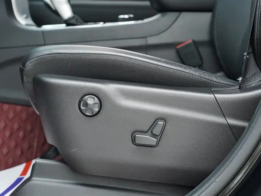 JEEP GRAND CHEROKEE (IMPORTED)