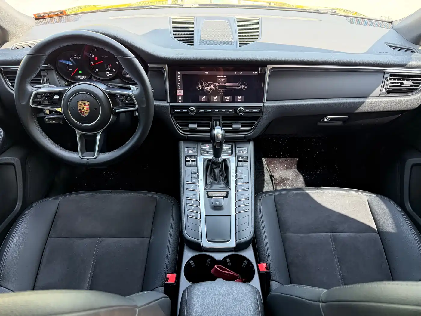 Porsche Macan 2018 Macan 2.0T фото 25