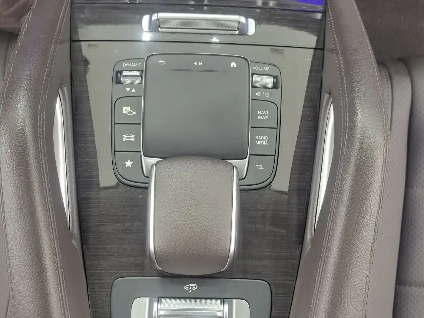 MERCEDES-BENZ GLE