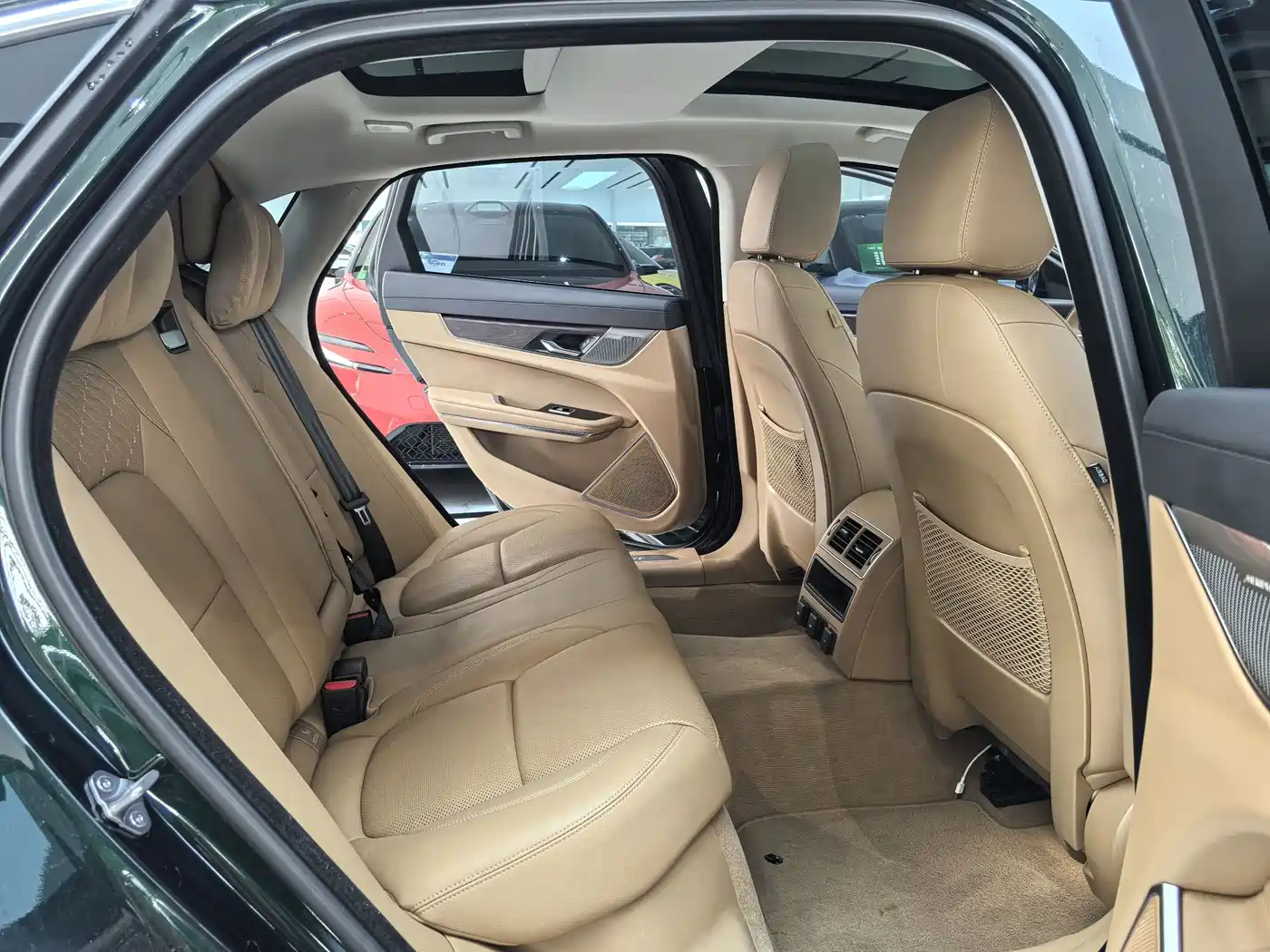 Jaguar XFL 2025 2025 2.0T P250 FWD Luxury Edition