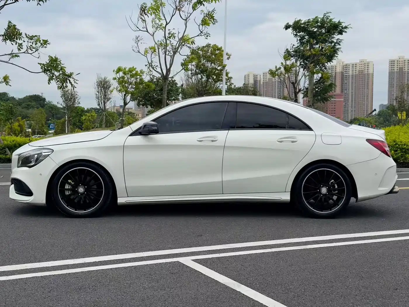 Mercedes-Benz CLA (Import) 2017 CLA 260 4MATIC фото 28
