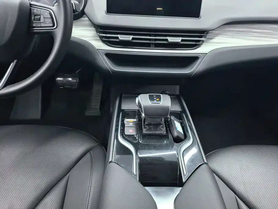Hongqi E-QM5 2024 2024 500km Travel Edition