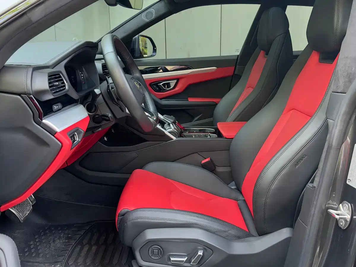 Lamborghini Urus 2018 4.0T V8 фото 10
