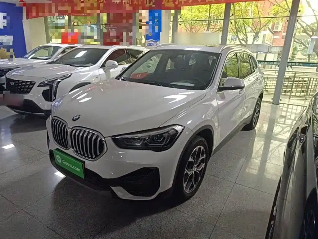 BMW X1 2021 sDrive25Li Leading
