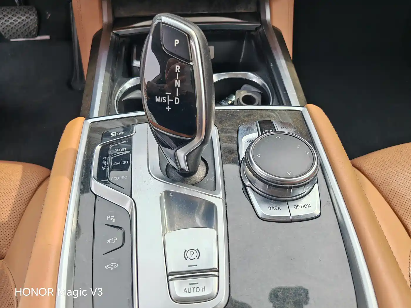 BMW 7 Series 2016 730Li Luxury фото 10