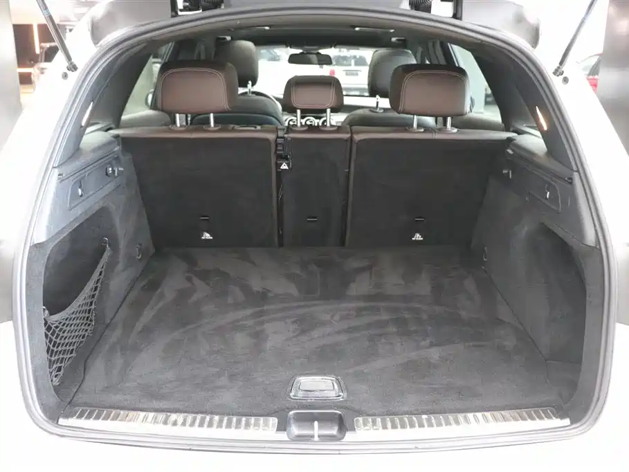 Mercedes-Benz GLC 2019 Model GLC 200 L 4MATIC фото 32