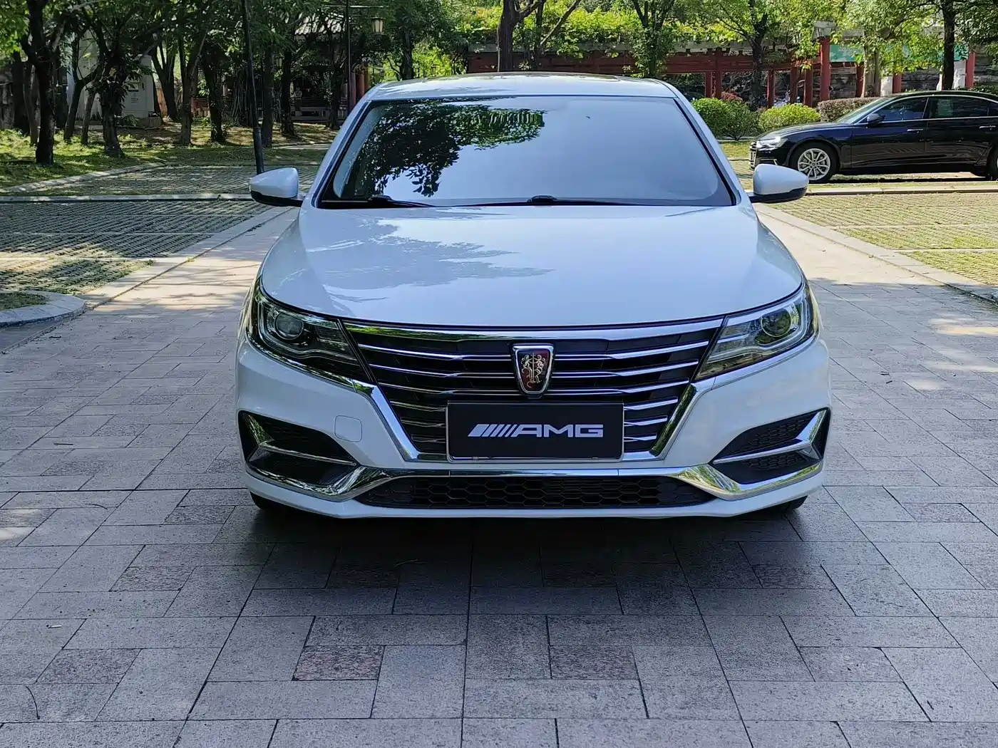 Roewe i6 2020 2020 PLUS 1.6L CVT 4G Connected Glory Holographic Edition