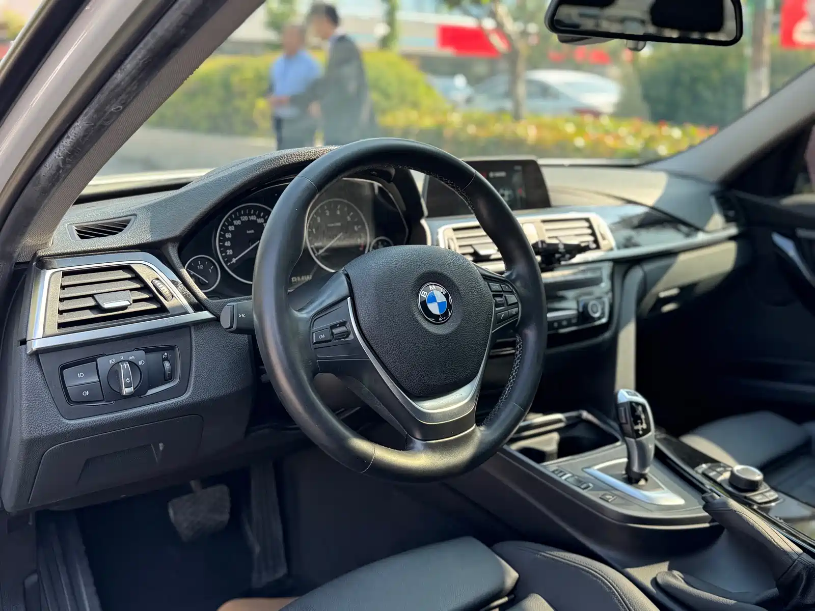 Фото 11 - BMW 3 Series