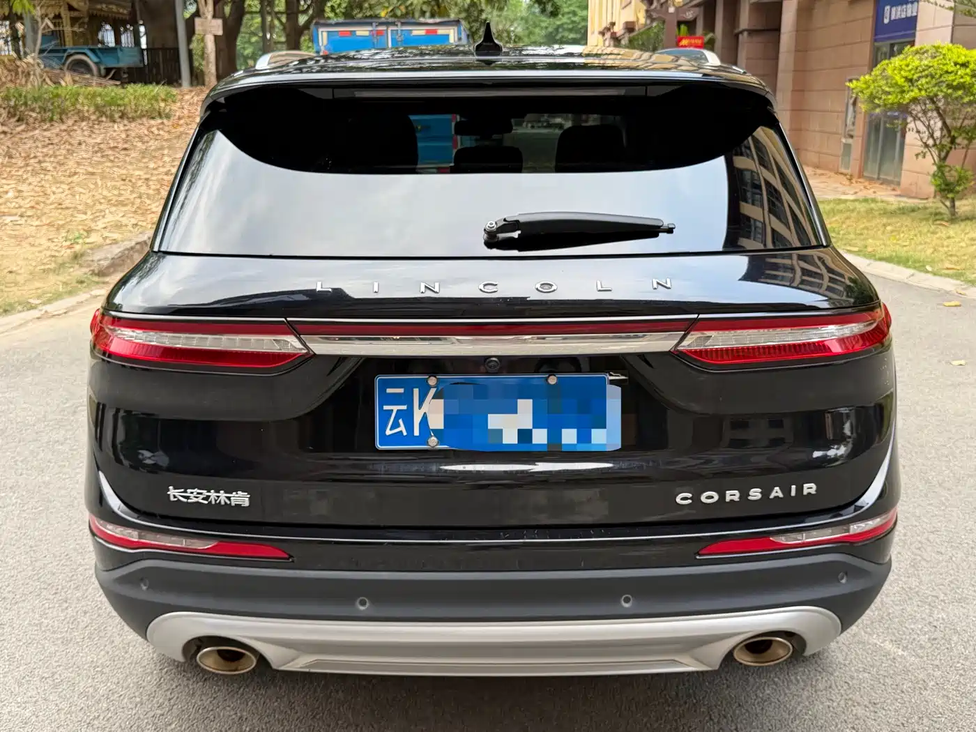 LINCOLN ADVENTURER