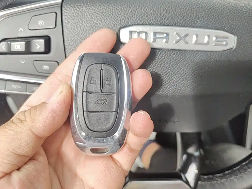 Maxus Maxus D60 2019 2019 1.5T Auto Smart Edition 6-seater
