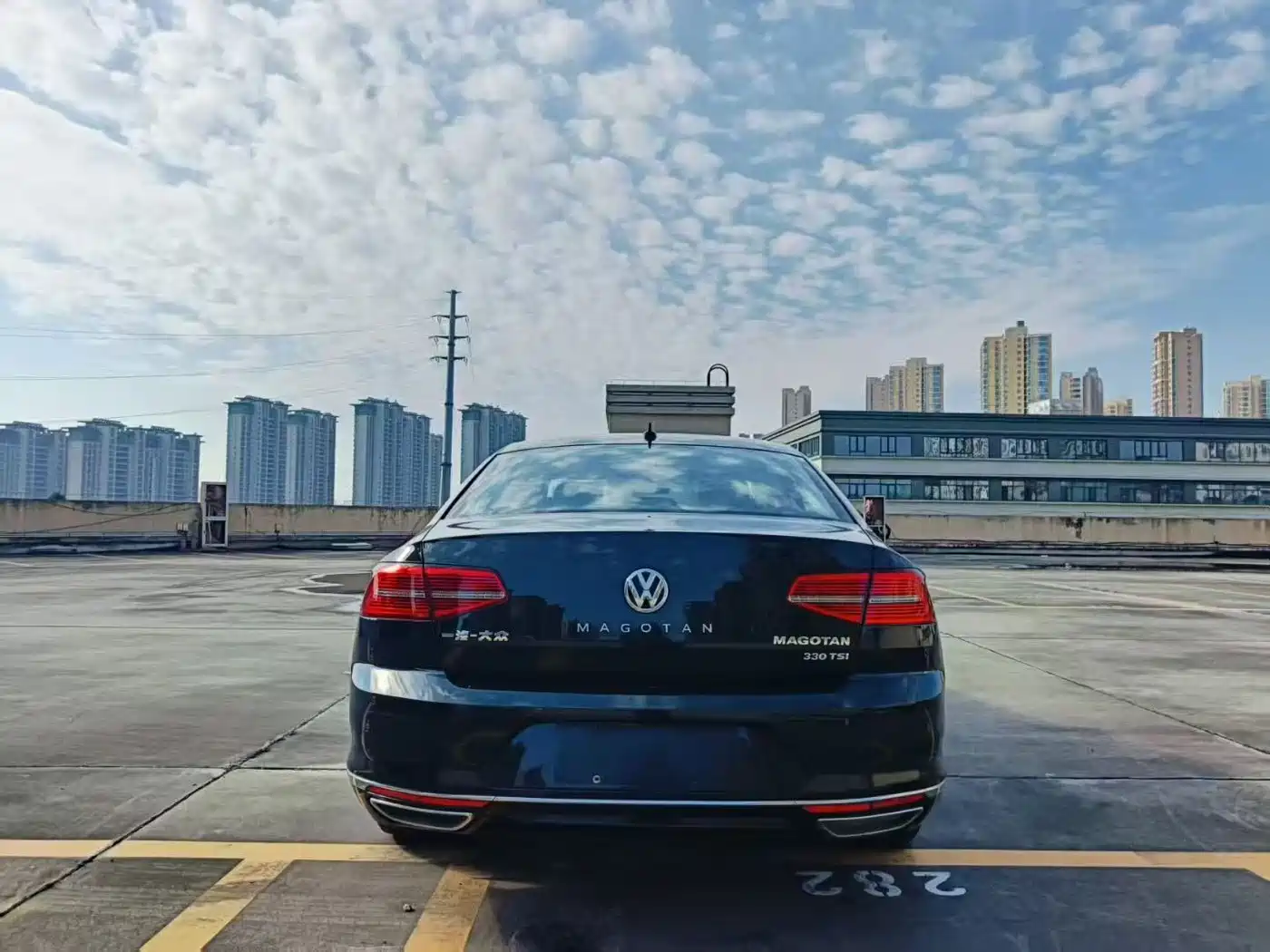 Volkswagen Magotan 2019 330TSI DSG Luxury China V фото 9