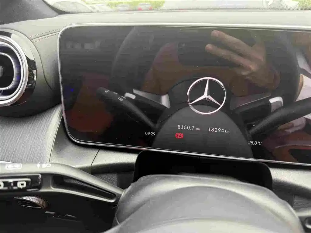 Mercedes-Benz GLC 2026 2026 GLC 260 L 4MATIC Luxury Edition