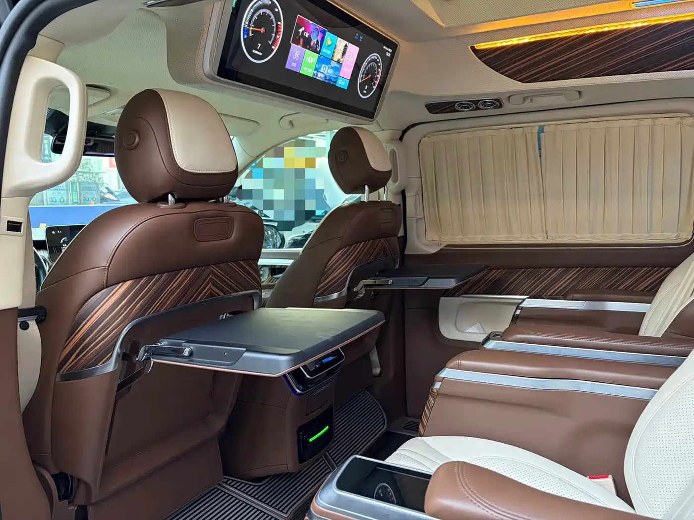 Mercedes-Benz V-Class 2022 V 260 L Long Wheelbase Luxury Edition фото 15