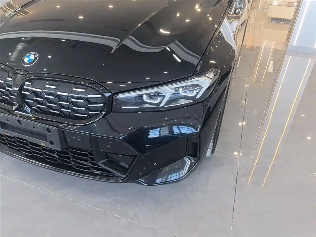 BMW 3 Series 2024 325Li M Sport Shadowline Package фото 24