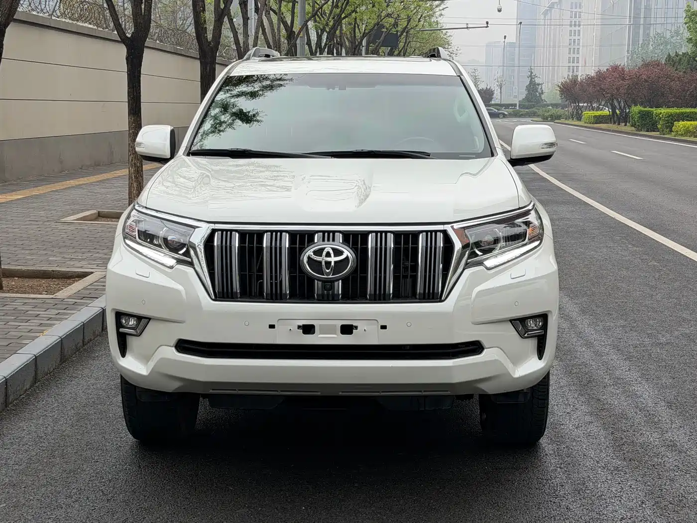 Toyota Prado 2018 3.5L Automatic VX NAVI Rear-mounted Spare Tire фото 5