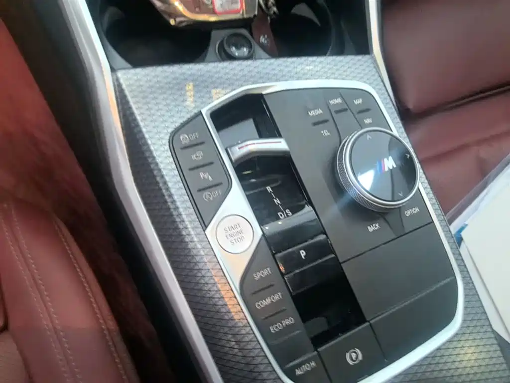 BMW 3 Series 2024 325Li M Sport Shadowline Package фото 14