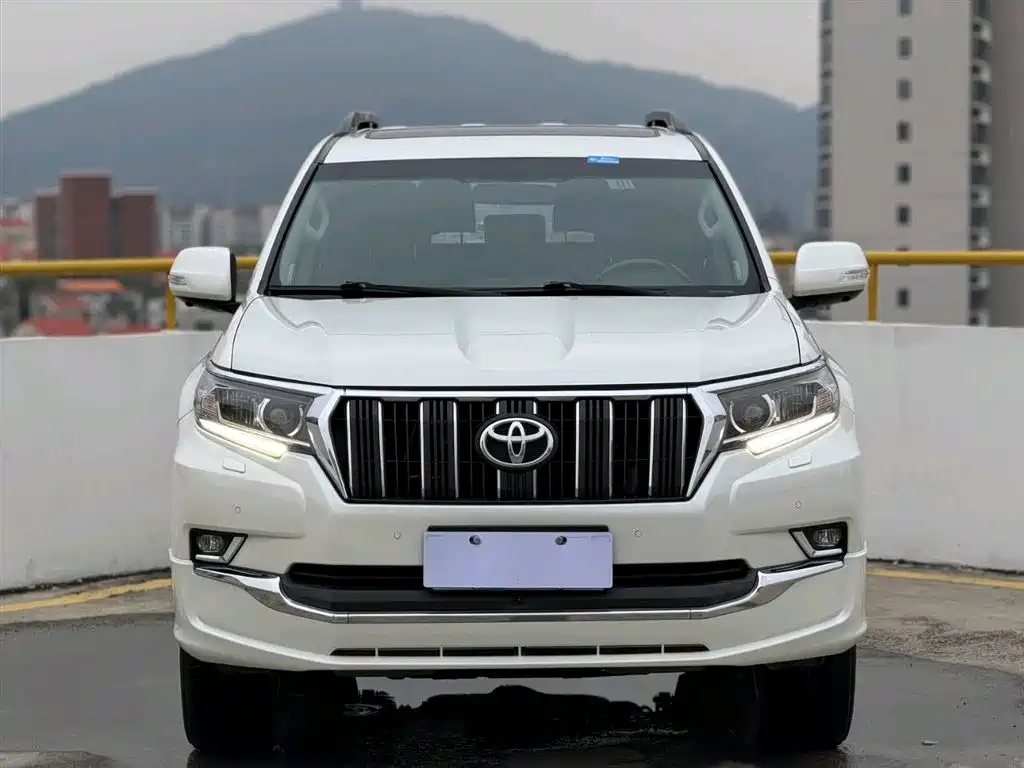 Toyota Prado 2019 3.5L Automatic TX-L Zunxiang Edition фото 3