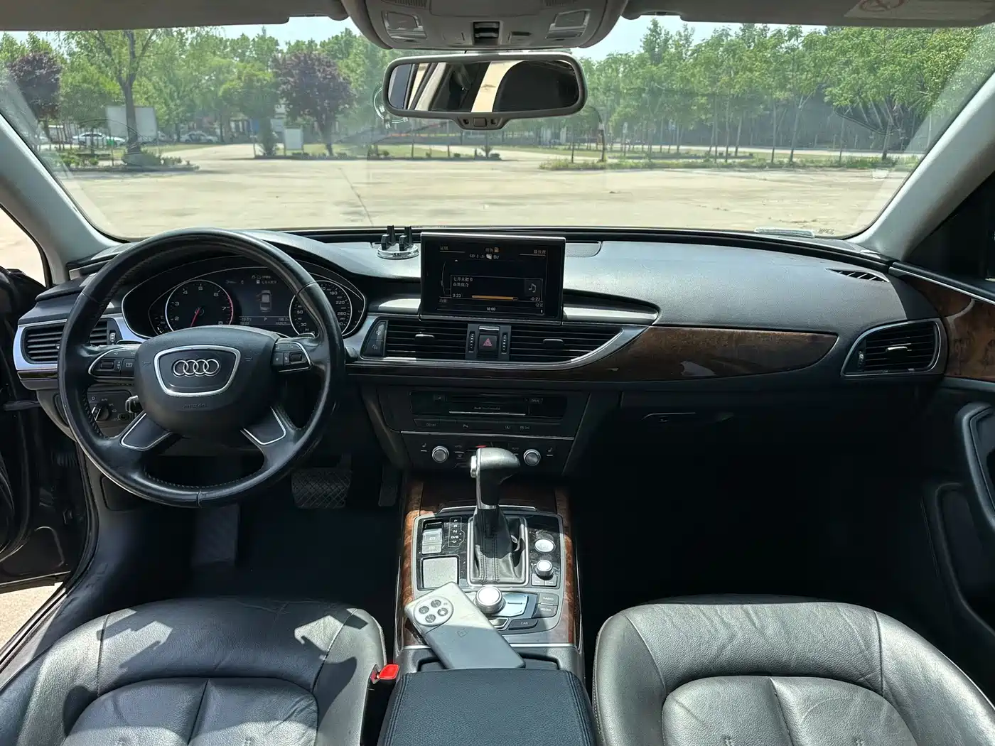 Audi A6L 2014 30 FSI Comfort фото 9
