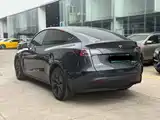 Фото 3 - Tesla Model Y