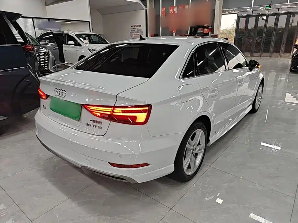 Фото 7 - Audi A3