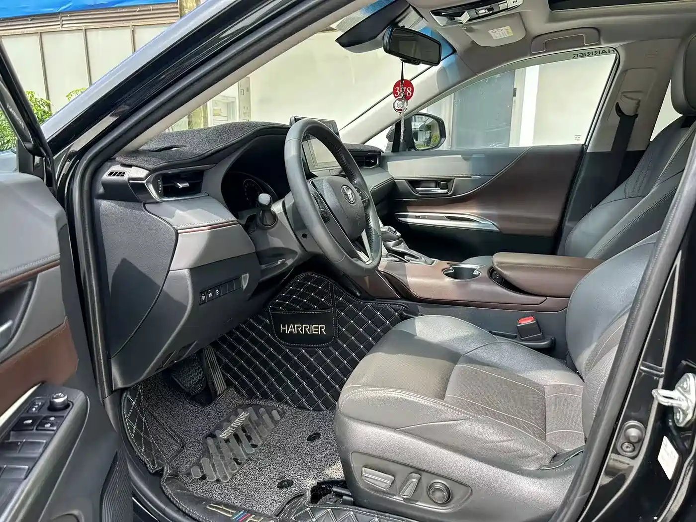 Toyota Lingfang HARRIER 2022 2022 Hybrid 2.5L CVT 2WD Luxury Edition