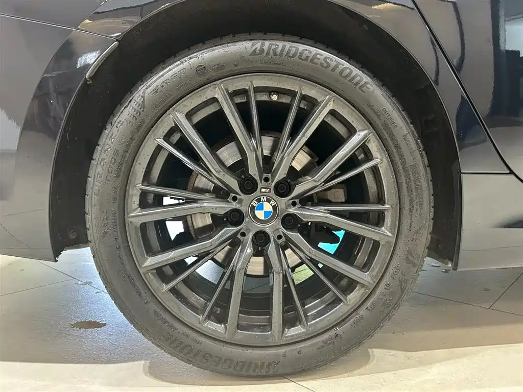 BMW 3 Series 2021 Second Facelift 325Li M Sport Night Package фото 6