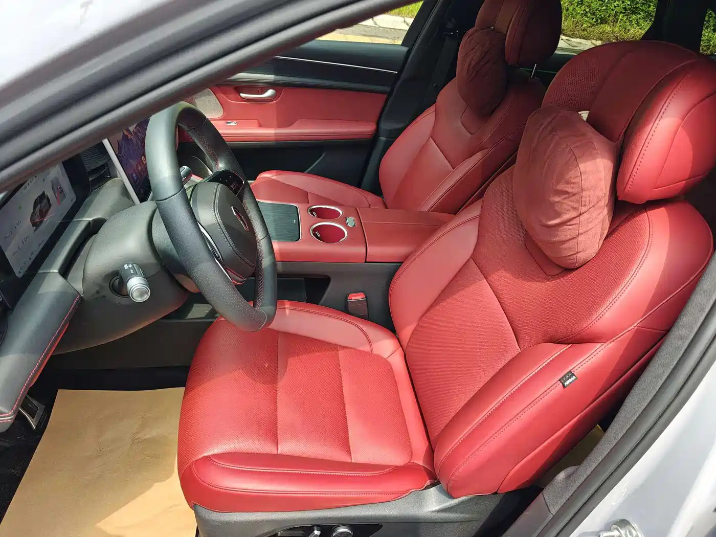 AITO Wenjie AITO M5 2025 Extended Range Ultra AWD фото 16