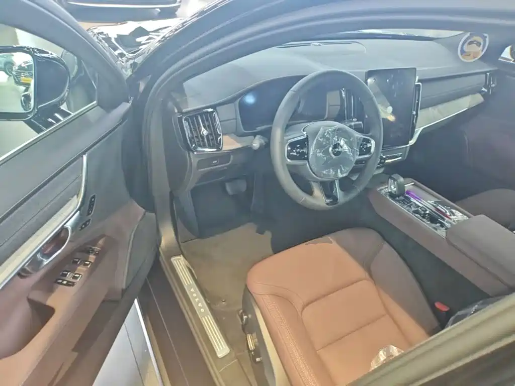 Volvo S90 2026 2026 B5 Zhiyi Luxury Edition