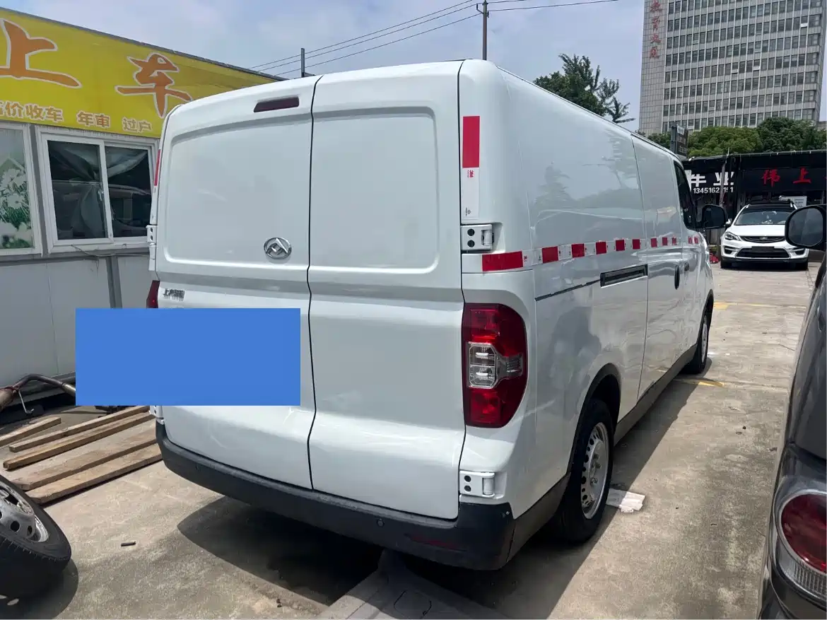 Фото 5 - Maxus Maxus EV30