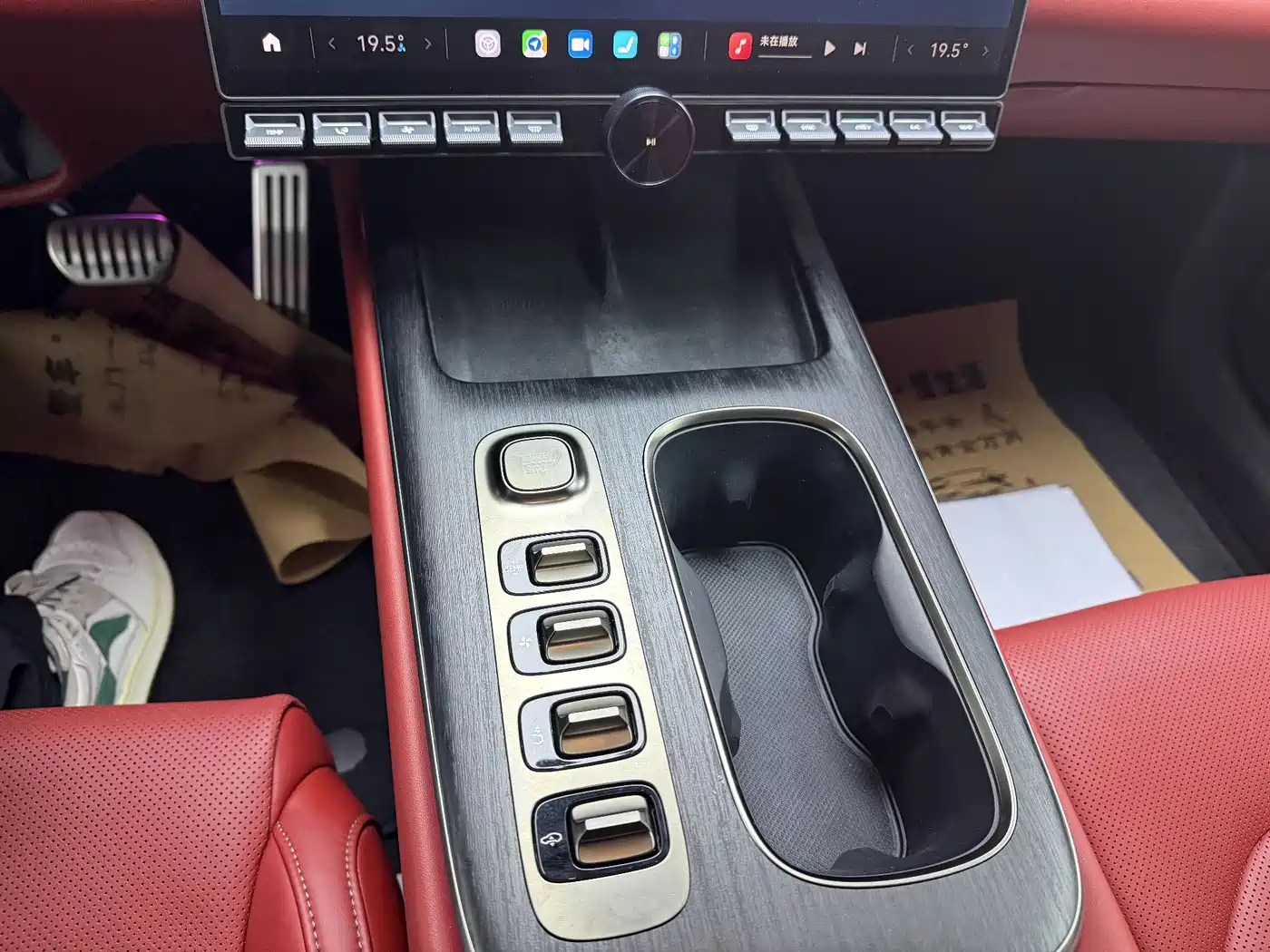 Xiaomi Auto Xiaomi SU7 2024 AWD Extended Range Advanced Smart Driving Max Edition фото 6