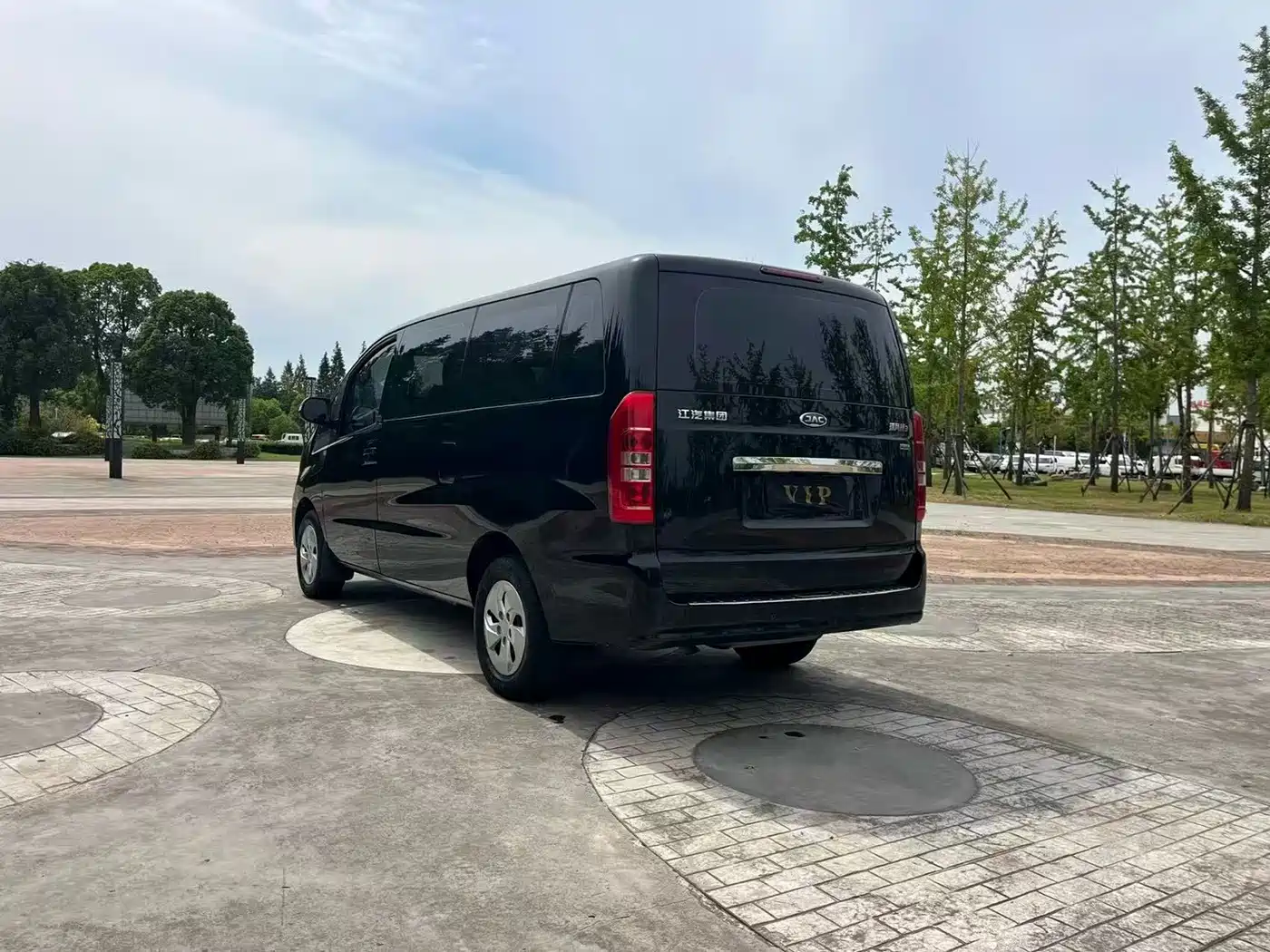 JAC Refine M3 2024 2024 PLUS 2.0L HEV Smart Connect Edition