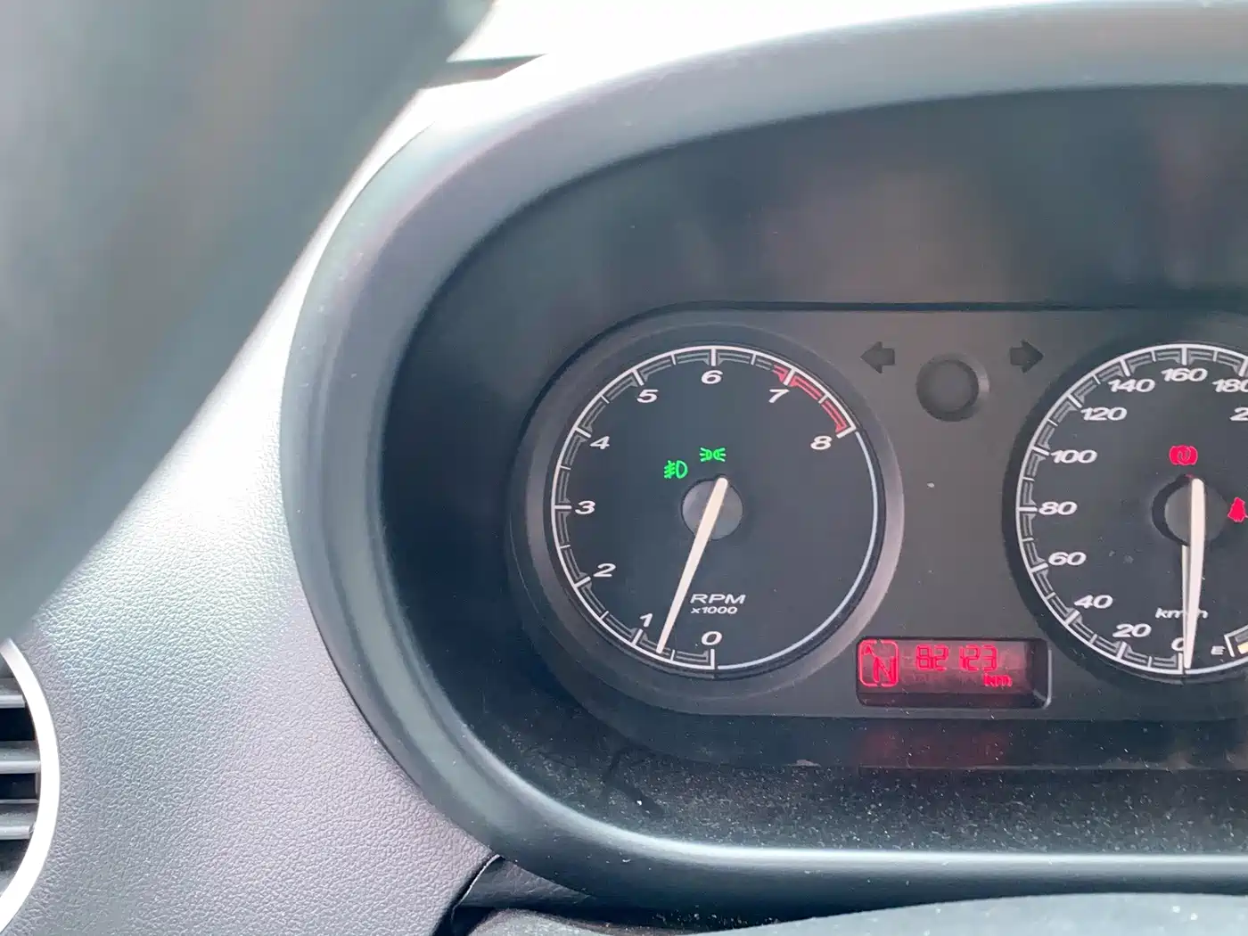 MG 3 2013 2013 1.3L AMT Comfort Edition