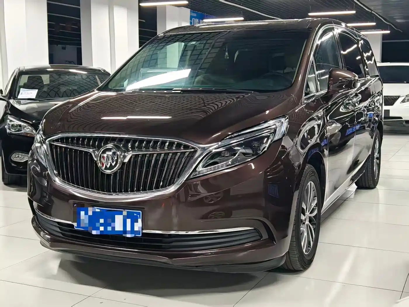 Buick GL8 2018 ES 28T Luxury Type China VI