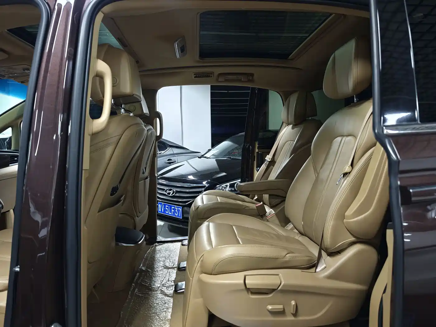 Buick GL8 2018 ES 28T Luxury Type China VI фото 6