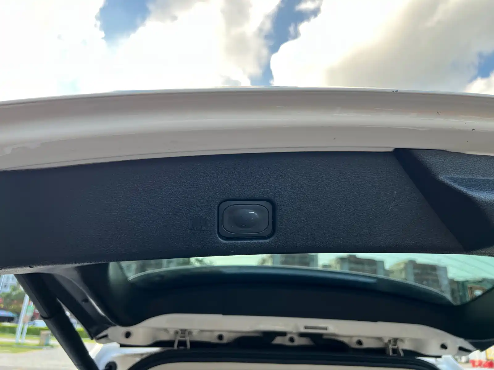 Фото 27 - Ford Edge