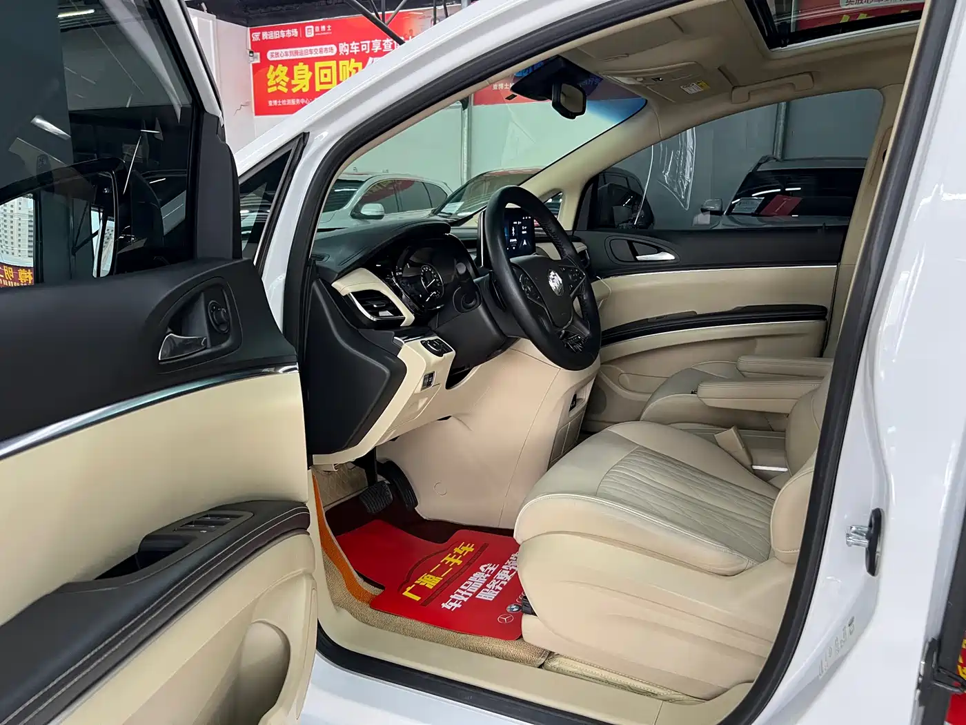 Buick GL8 2023 Land Business Class 652T Luxury фото 7