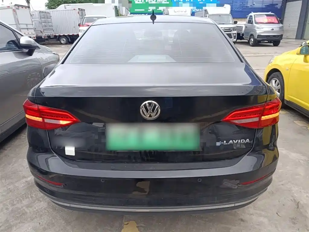 Volkswagen VW Lavida EV 2019 Premium Edition фото 4