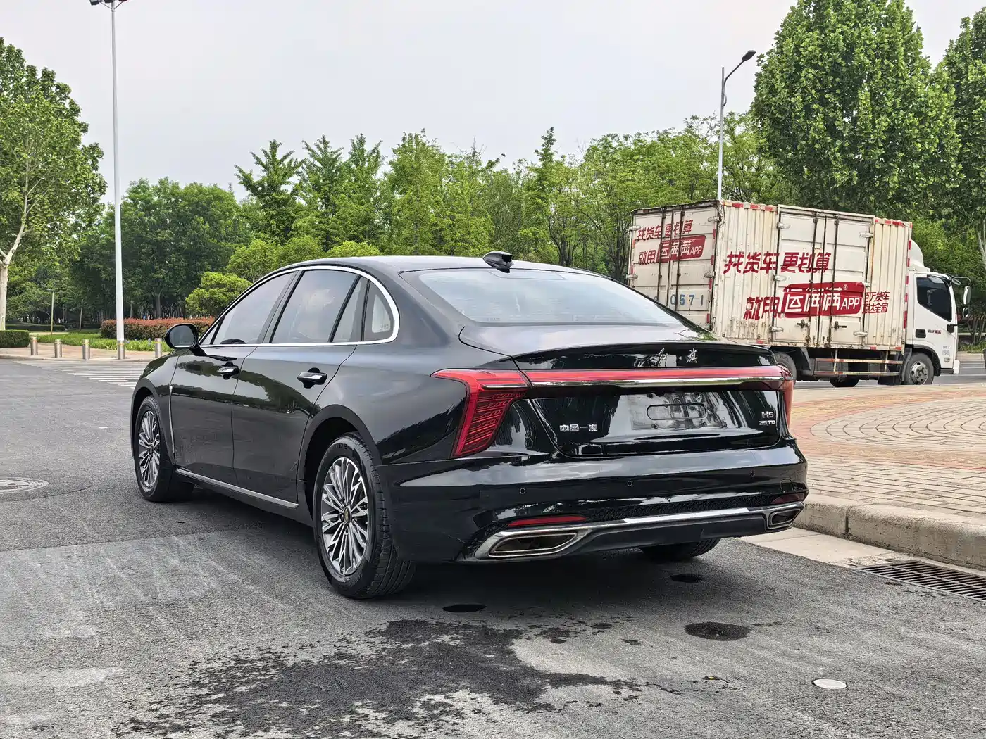 Hongqi H5 2024 1.5T DCT Smart Connect Flag Rhythm Edition фото 6