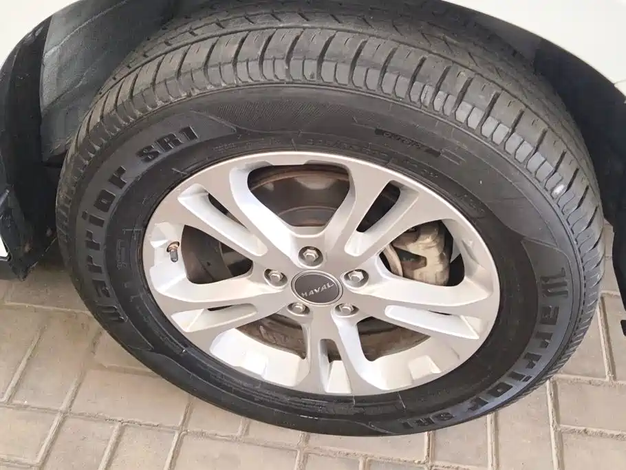 Haval M6 2017 2017 1.5T Automatic 2WD Elite