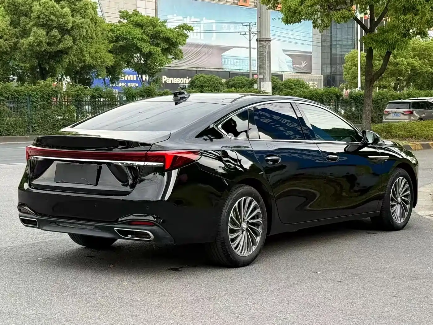 Buick LaCrosse 2023 28T Premium Edition фото 9