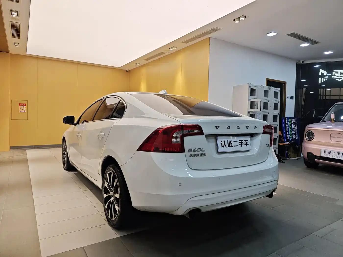 Фото 24 - Volvo S60