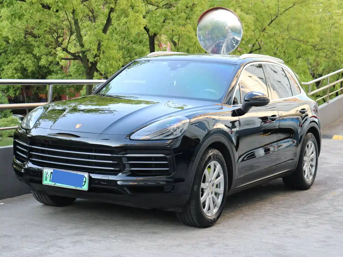 PORSCHE CAYENNE NEW ENERGY