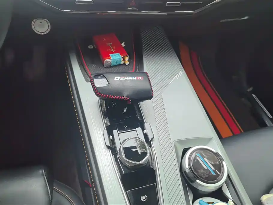 CHANGAN CHANGAN AUCHAN Z6