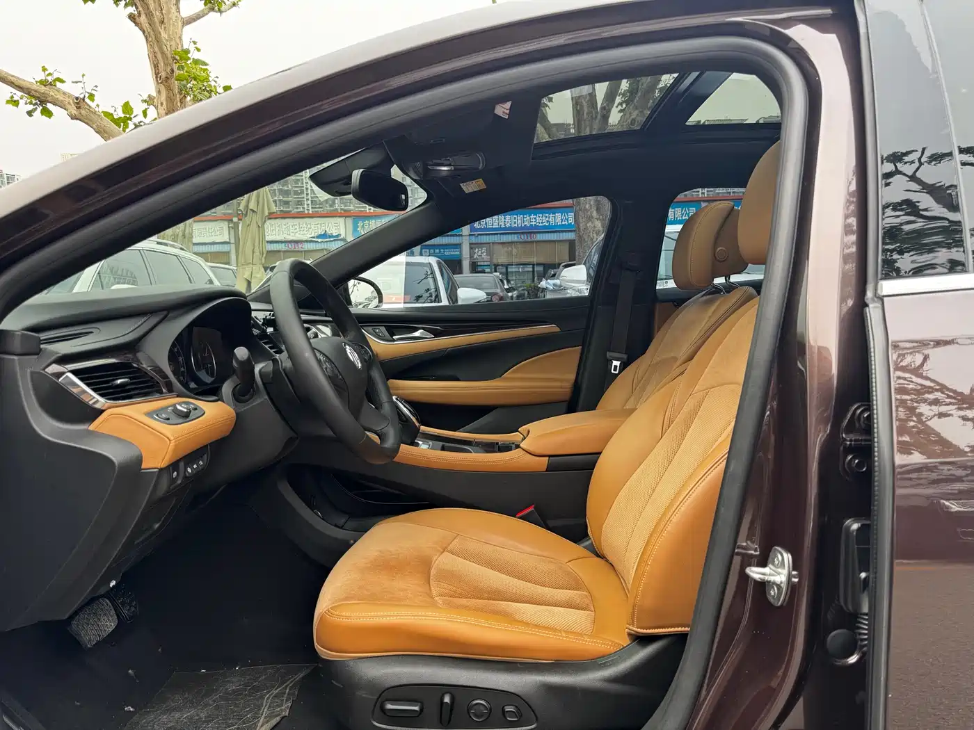 Buick LaCrosse 2016 Model 28T Luxury фото 5