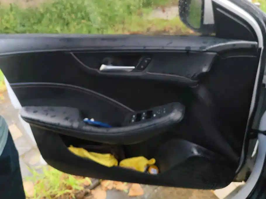 Roewe i5 2025 2026 1.5L Manual STD