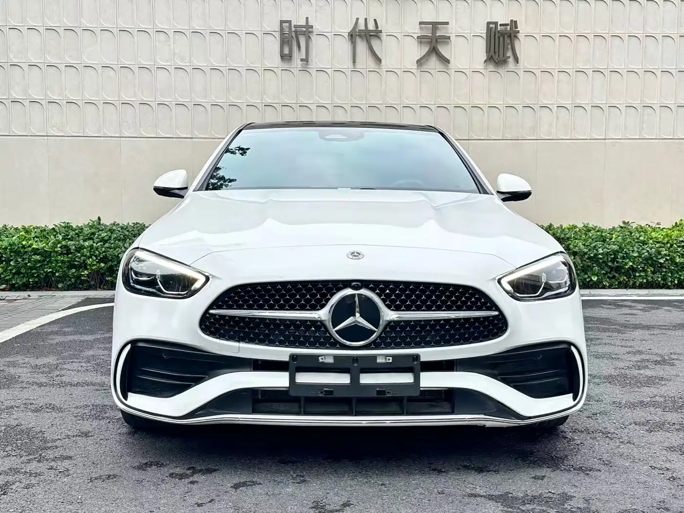 Mercedes-Benz C-Class 2023 Facelift C 260 L Sport Edition фото 2