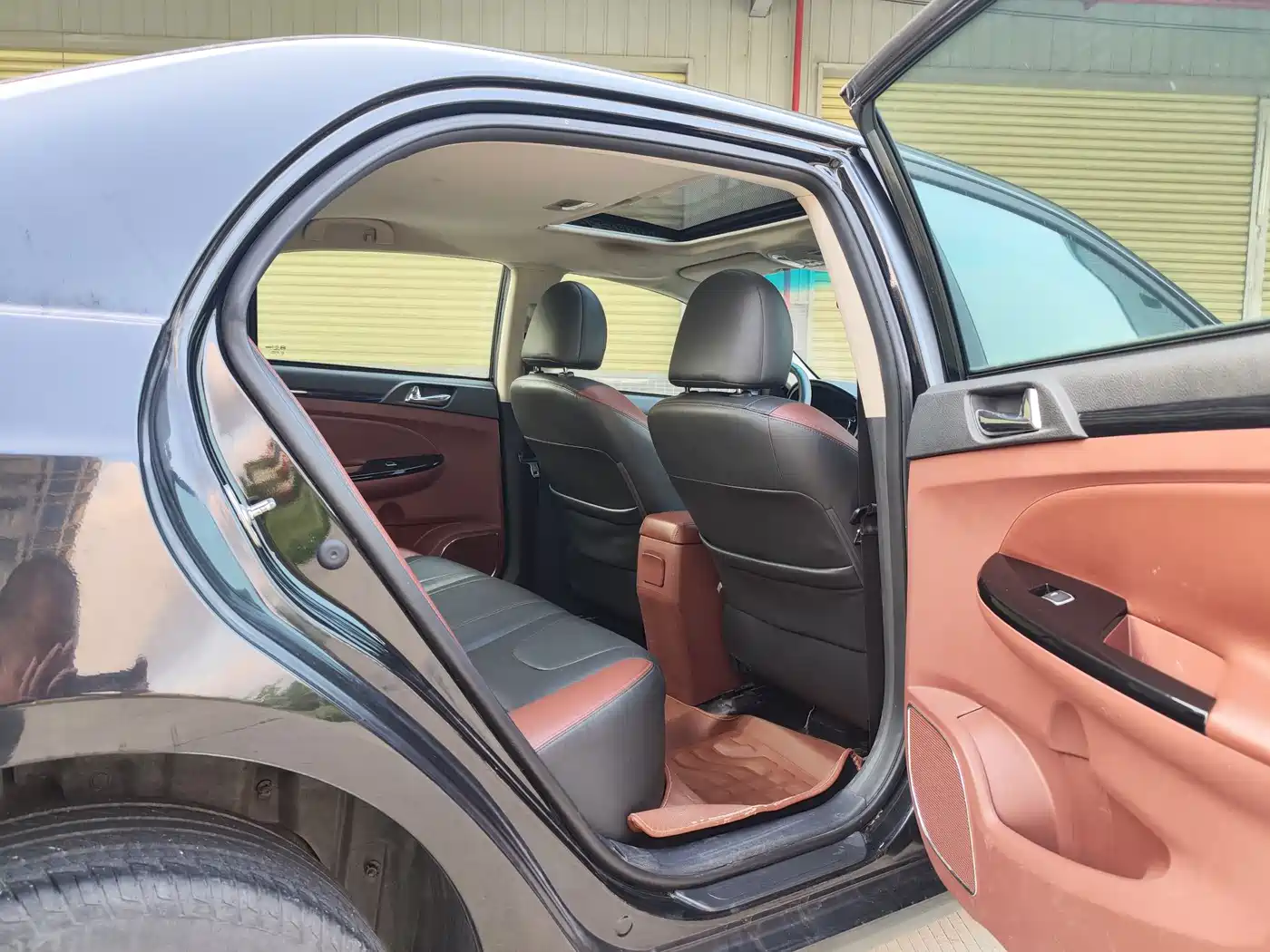 BYD Surui 2015 Facelift 1.5L Manual Luxury фото 13