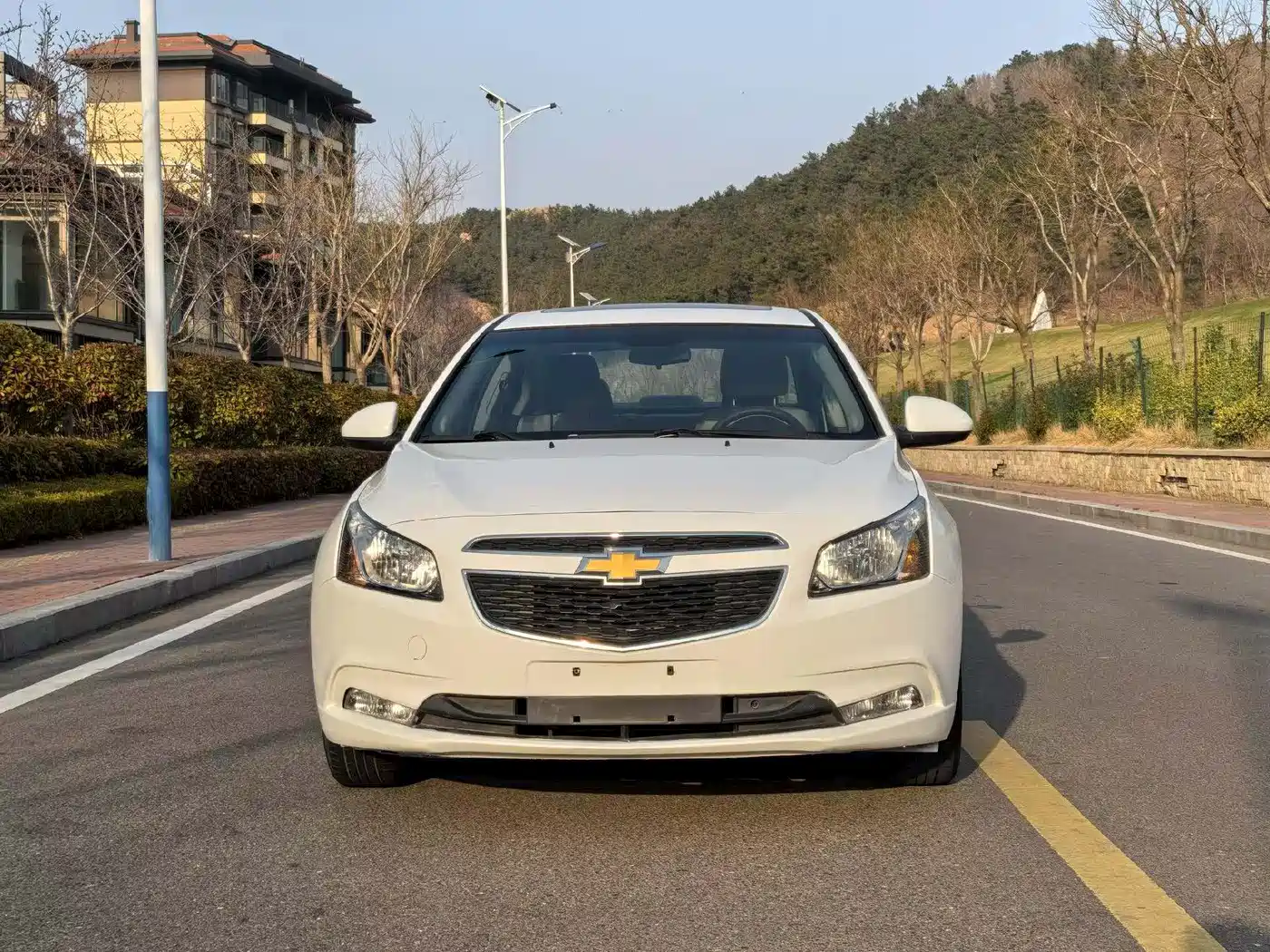 Chevrolet Cruze 2015 1.5L Classic SE MT фото 2
