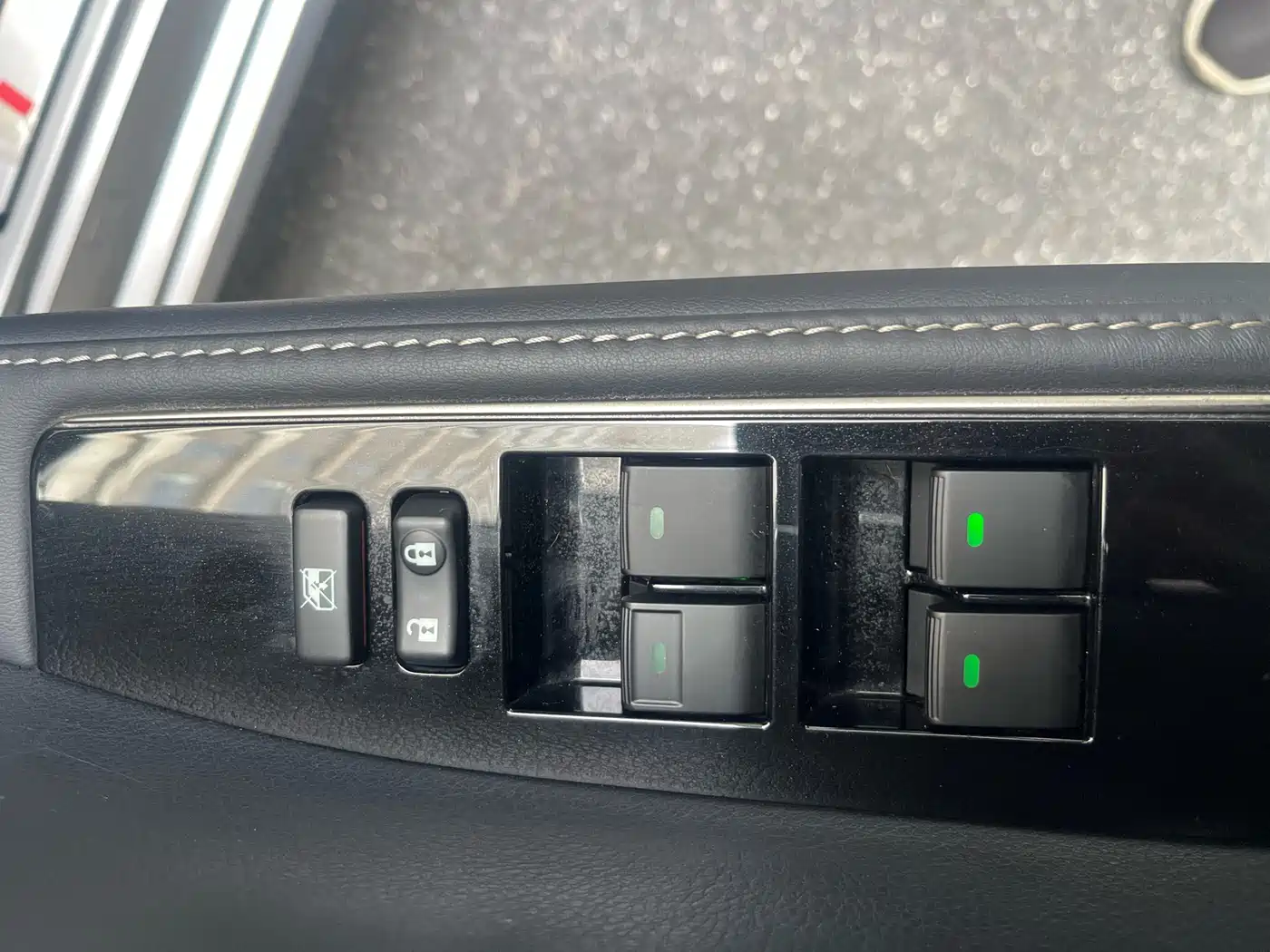 Lexus ES 2015 200 Elite Edition фото 16